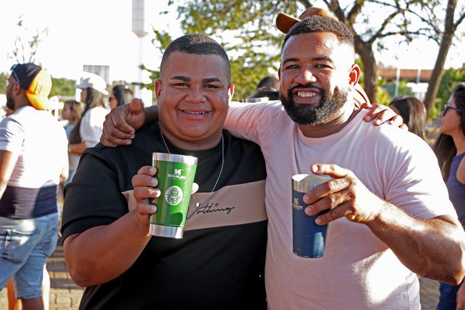 TARDEZINHA NO BALNEÁRIO – Segundo domingo supera público da semana passada e população pede mais TARDEZINHA NO BALNEÁRIO – Segundo domingo supera público da semana passada e população pede mais