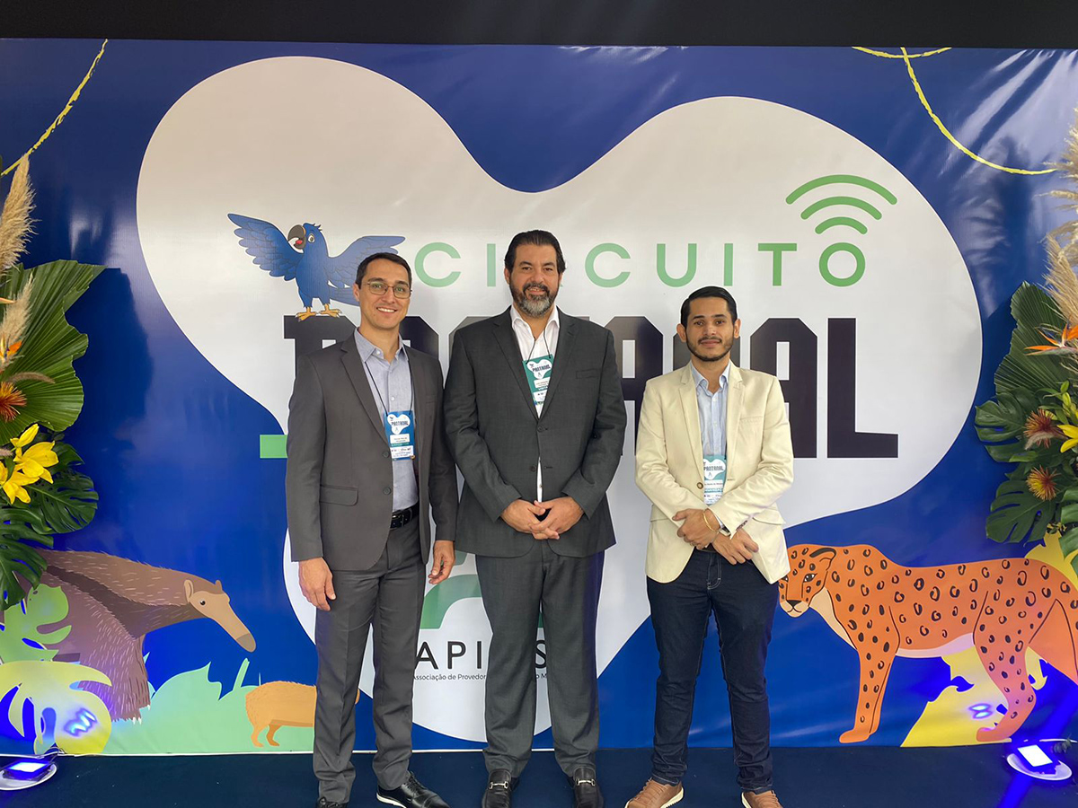 Vice da Fiems e presidente do Sinfor ministra palestra a empresários do setor de tecnologia