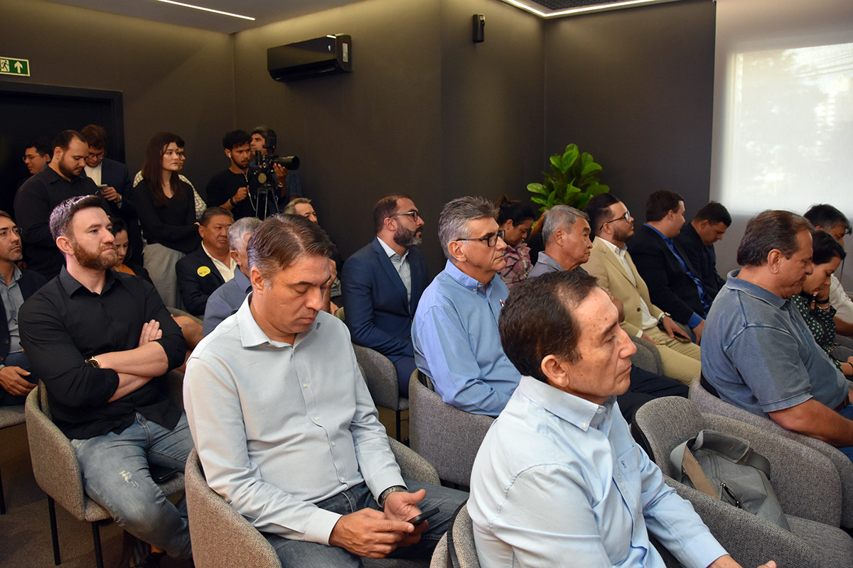 Fiems participa da inauguração de escritório de negócios chileno em Campo Grande