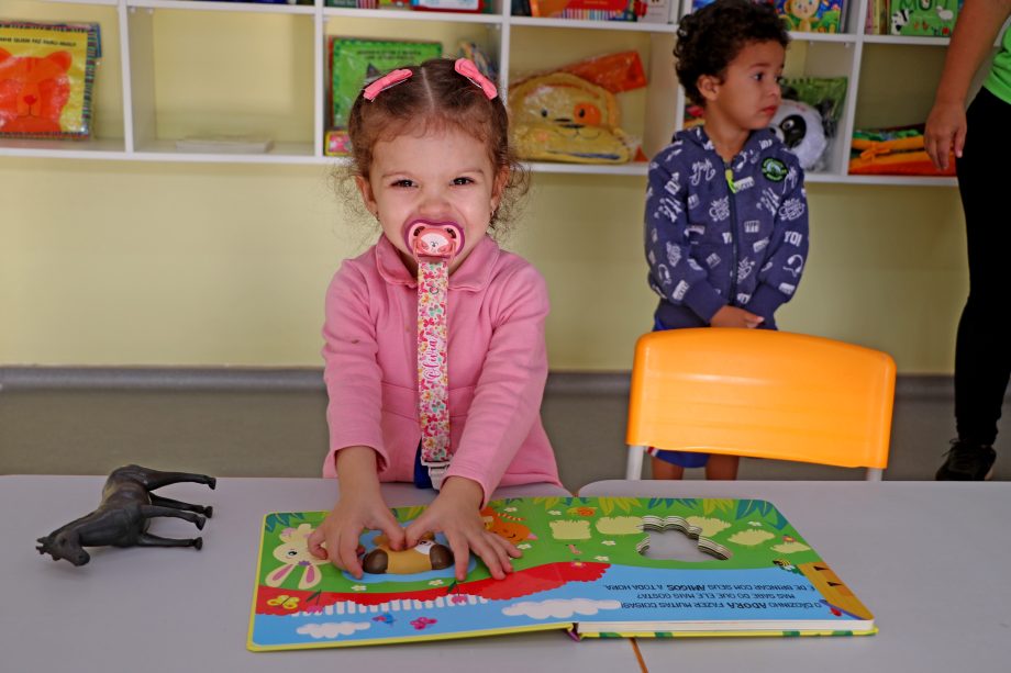 Alegria e emoção marcam o início das aulas no CEI Elízia Oliveira dos Santos – Santa Luzia
