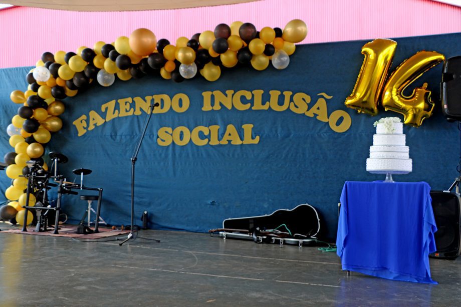 Comemoração do aniversário de 14 anos do “Crase Coração de Mãe” tem emocionante homenagem a ex-coordenadora Nilce Figueiredo