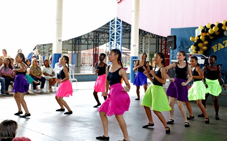 Comemoração do aniversário de 14 anos do “Crase Coração de Mãe” tem emocionante homenagem a ex-coordenadora Nilce Figueiredo