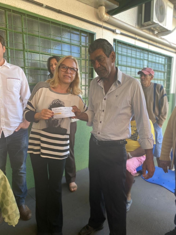 Brasilândia entrega mais um auxílio financeiro para beneficiários do Programa Protege Brasilândia Emergencial