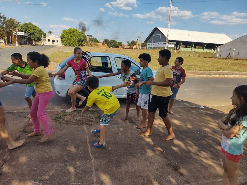 Saúde promove brincadeiras lúdicas para celebrar “Dia da Infância”