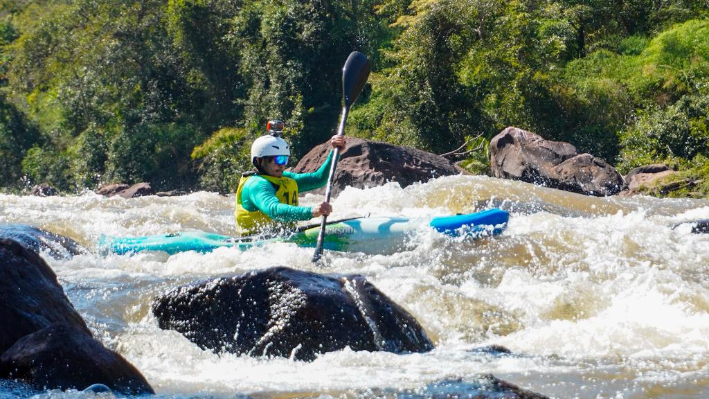 Brasileiro de Canoagem Descida leva adrenalina e exalta as belezas naturais de MS Brasileiro de Canoagem Descida leva adrenalina e exalta as belezas naturais de MS