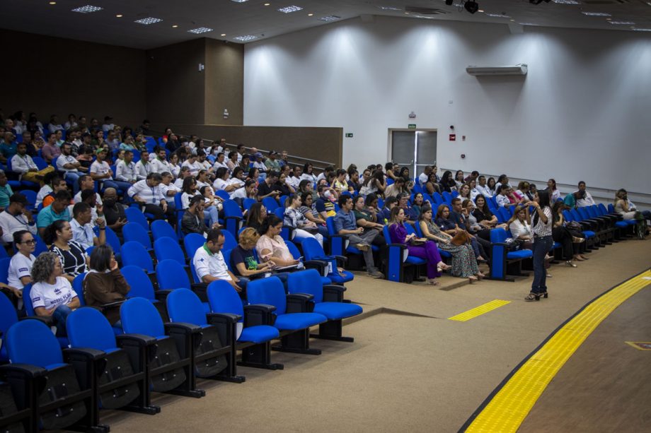 SMS promoveu treinamento sobre “Leishmaniose, Arboviroses e Doenças Agudas e Exantemáticas” para 312 servidores