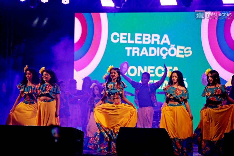 FESTA DO FOLCLORE – NOB recebe mais um grande show e entidades destacam importância da praça de alimentação