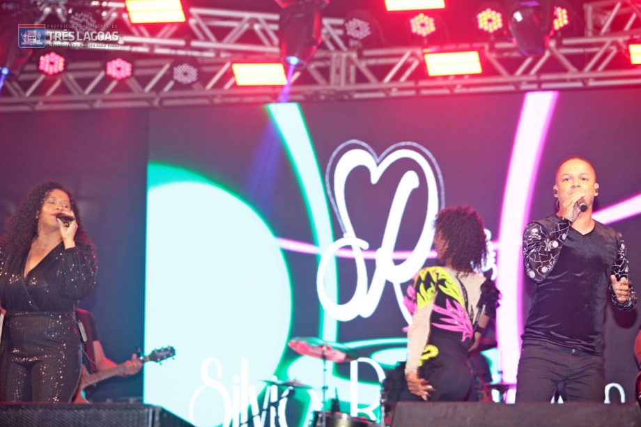 FESTA DO FOLCLORE – NOB recebe mais um grande show e entidades destacam importância da praça de alimentação