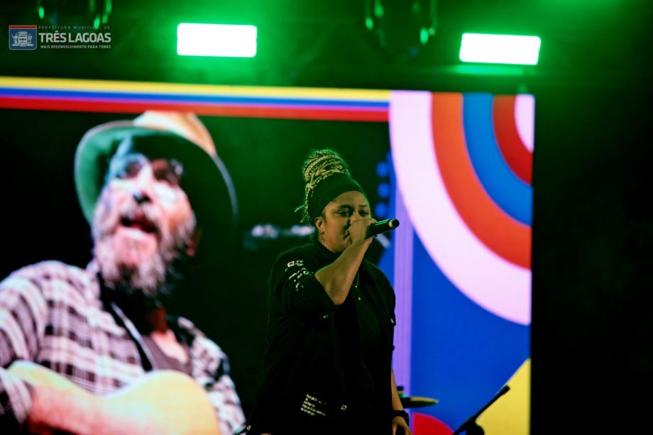 FESTA DO FOLCLORE – NOB recebe mais um grande show e entidades destacam importância da praça de alimentação