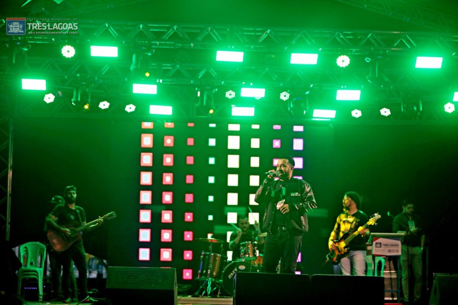 FESTA DO FOLCLORE – NOB recebe mais um grande show e entidades destacam importância da praça de alimentação