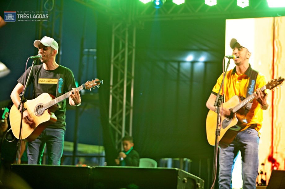 FESTA DO FOLCLORE – NOB recebe mais um grande show e entidades destacam importância da praça de alimentação