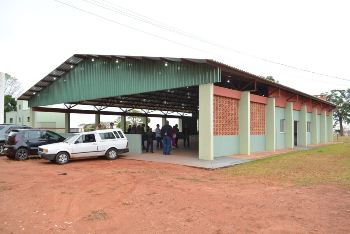 Em ato, Prefeitura de Bataguassu inaugura novo Centro de Eventos do Assentamento Montana