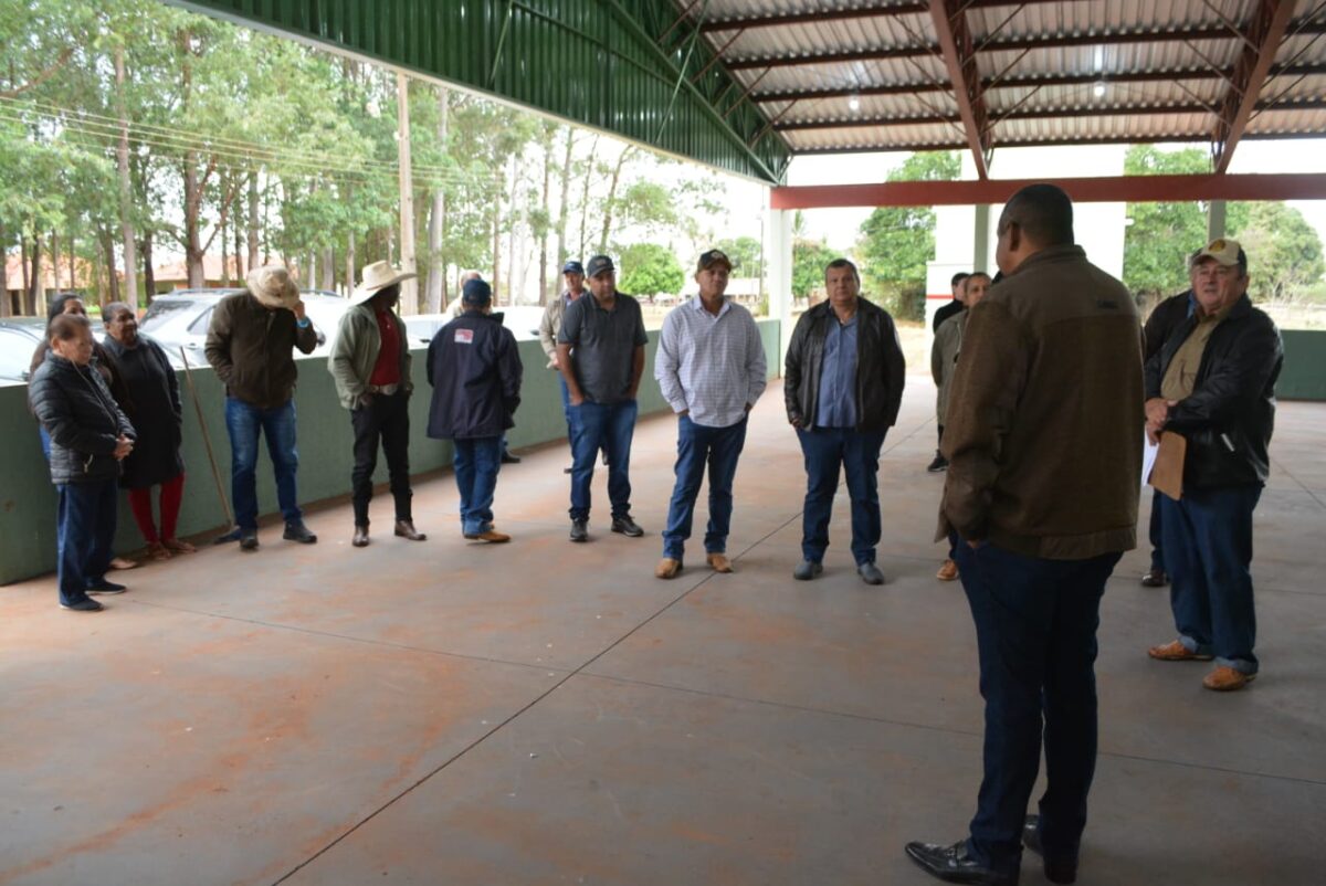 Em ato, Prefeitura de Bataguassu inaugura novo Centro de Eventos do Assentamento Montana