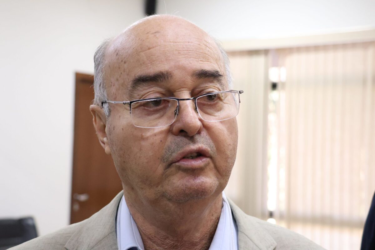 Governo de MS discute soluções para demandas da saúde apresentadas por prefeitos do interior Governo de MS discute soluções para demandas da saúde apresentadas por prefeitos do interior