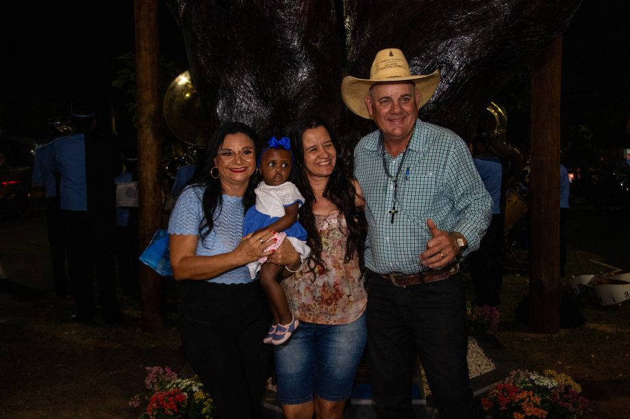 Prefeito entrega monumento “Jatobá” resgatando a história de Três Lagoas