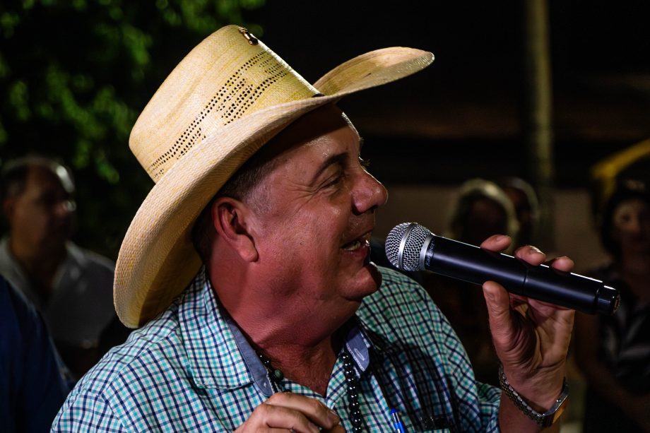 Prefeito entrega monumento “Jatobá” resgatando a história de Três Lagoas