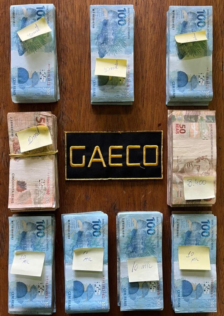 Em Ribas, ex-prefeito é preso e agentes da GAECO apreende R$ 88 mil em casa de vereador