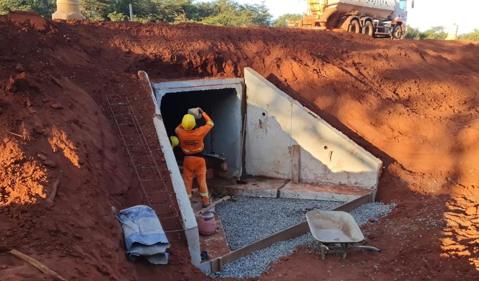 Obra de pavimentação de rodovia em Três Lagoas tem 10 equipes de trabalho