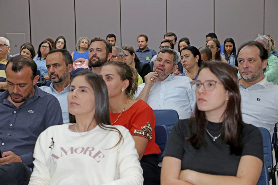 SEMEA esclarece dúvidas de cidadãos e representantes de órgãos ambientais sobre novas regras do Licenciamento Ambiental em Três Lagoas