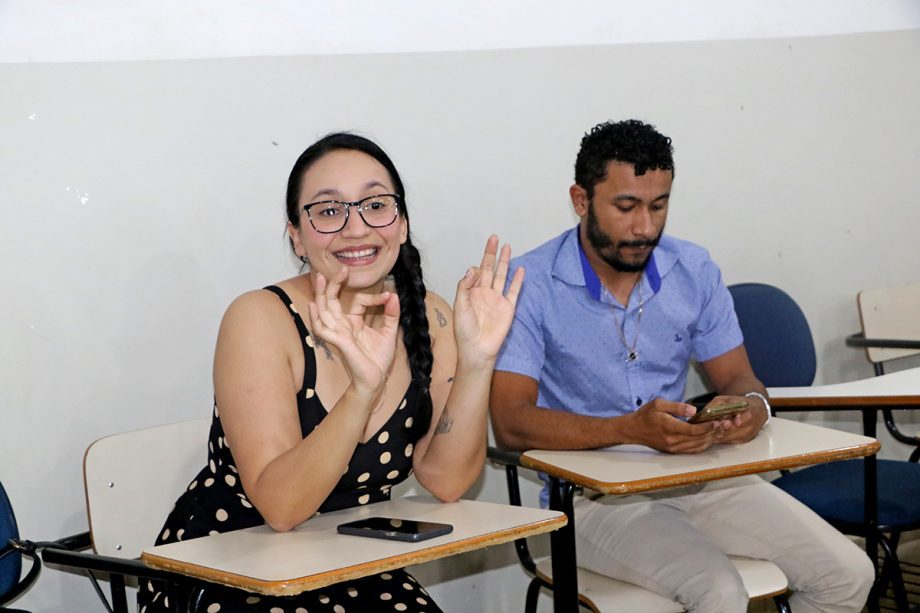 Palestra e confraternização marcam solenidade de 4 anos da CIL Palestra e confraternização marcam solenidade de 4 anos da CIL