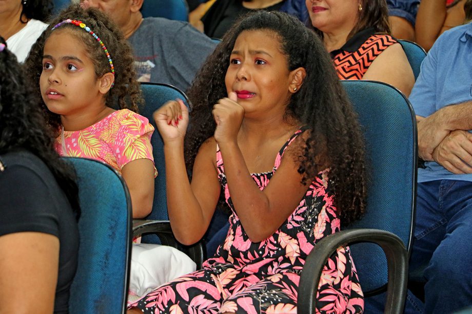 Palestra e confraternização marcam solenidade de 4 anos da CIL Palestra e confraternização marcam solenidade de 4 anos da CIL