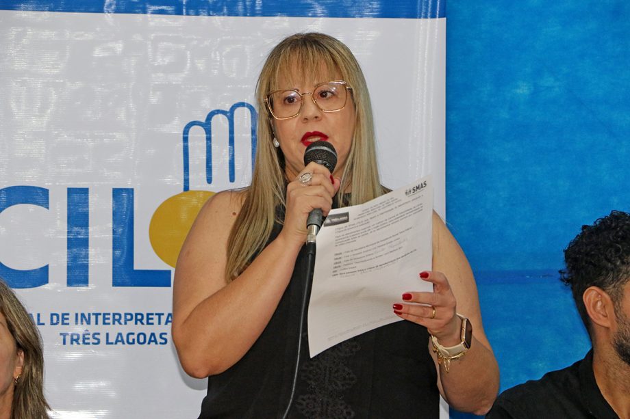 Palestra e confraternização marcam solenidade de 4 anos da CIL Palestra e confraternização marcam solenidade de 4 anos da CIL