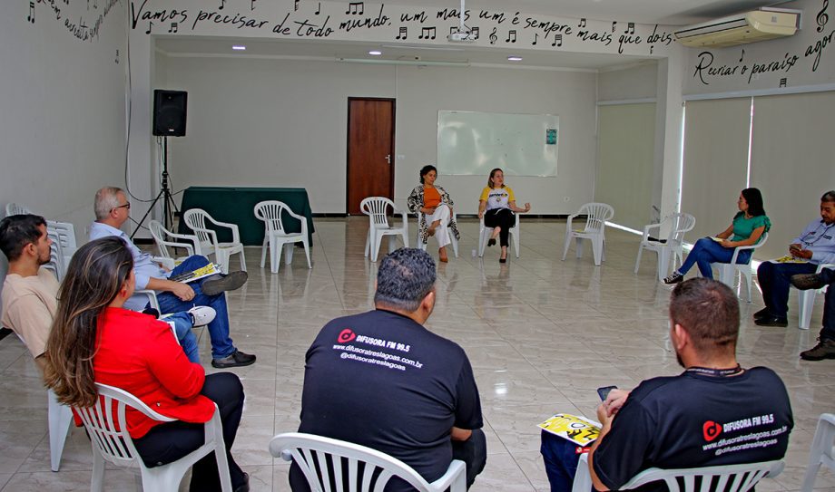 SETEMBRO AMARELO – SMS promove palestra com a imprensa local para orientar abordagem segura e consciente sobre o tema