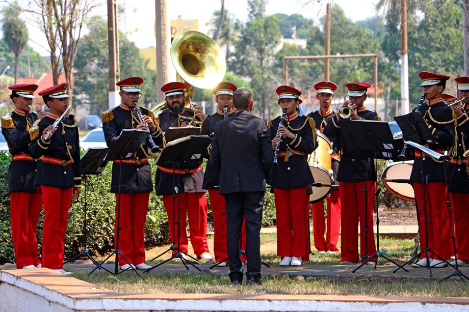 Pelotão Mirim celebra 25 anos em cerimônia do Dia do Soltado