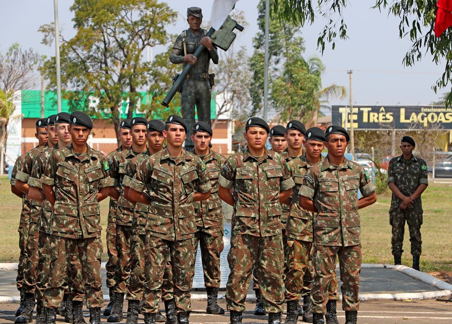 Pelotão Mirim celebra 25 anos em cerimônia do Dia do Soltado