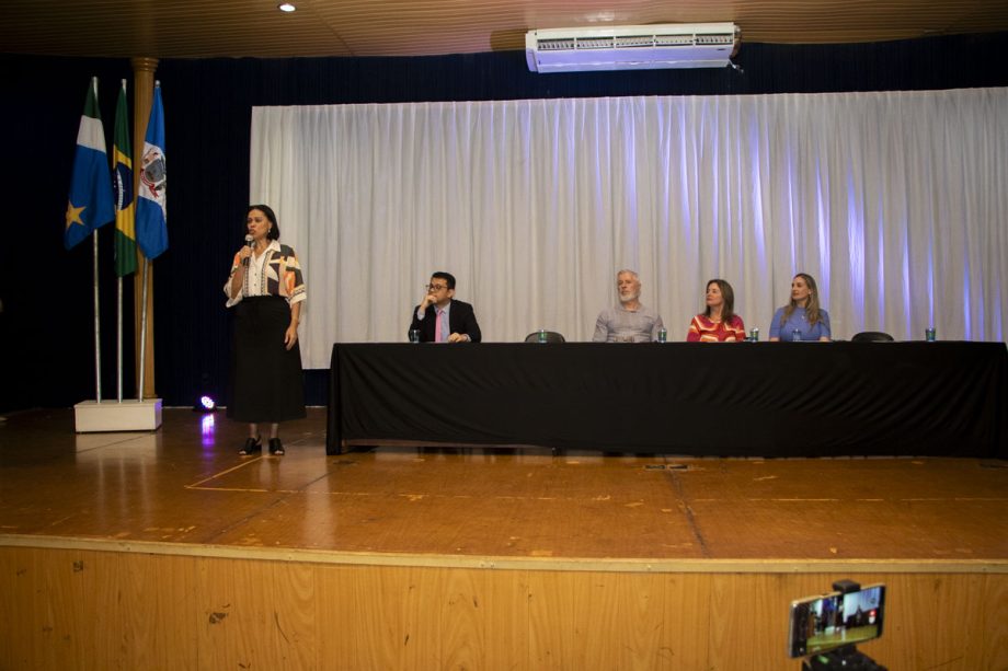 NOVOS SERVIDORES – Prefeitura dá posse a 81 candidatos aprovados no concurso público de 2021