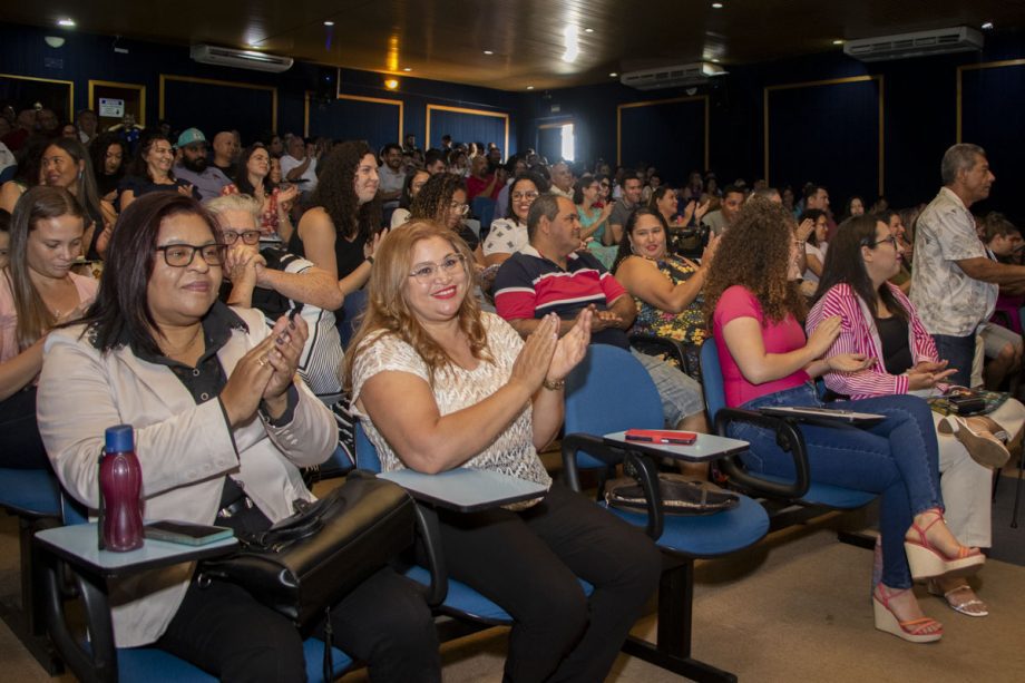 NOVOS SERVIDORES – Prefeitura dá posse a 81 candidatos aprovados no concurso público de 2021