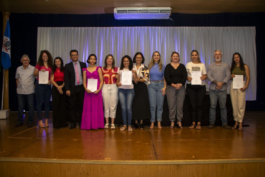 NOVOS SERVIDORES – Prefeitura dá posse a 81 candidatos aprovados no concurso público de 2021