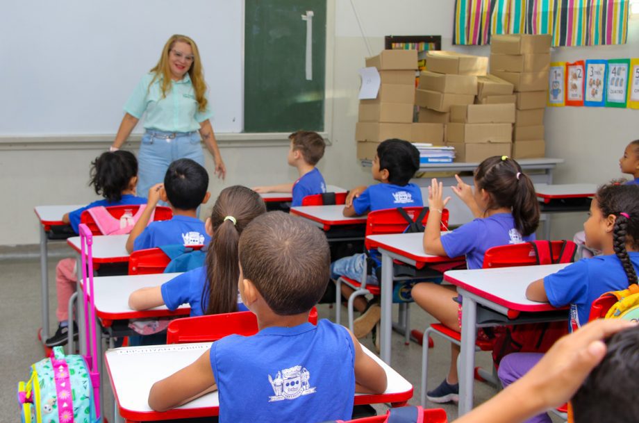 Alunos da REME de Três Lagoas voltam às salas de aula para o 2º semestre de 2023