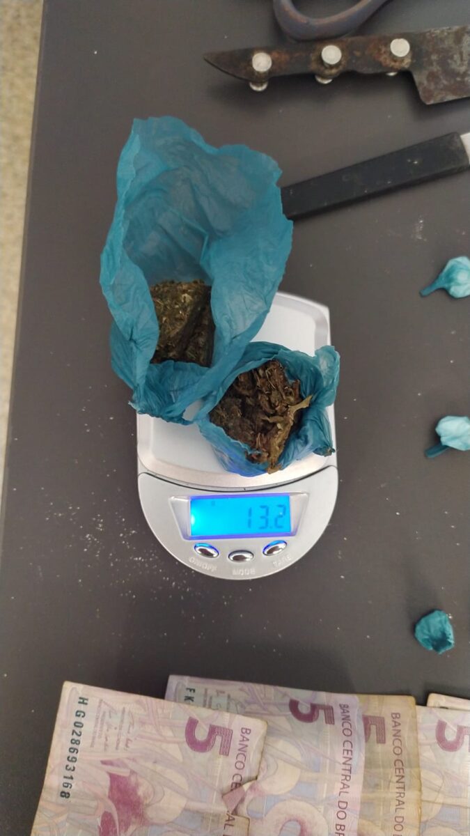 Polícia Militar de Selvíria prende três pessoas por furto e tráfico de drogas