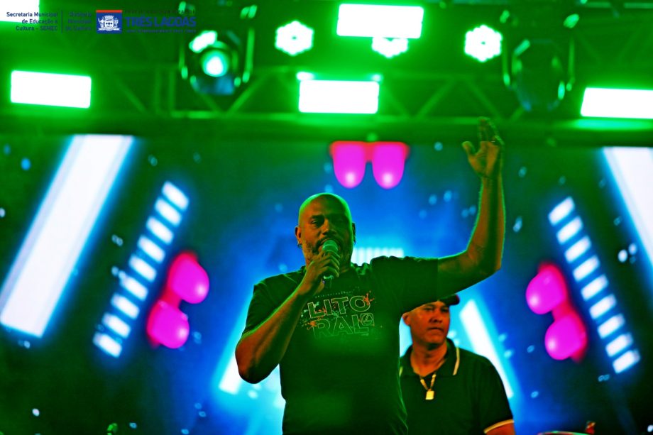 FESTA DO FOLCORE – 2ª noite leva 30 mil pessoas para a NOB e é marcada por elogios à organização e parque de diversões
