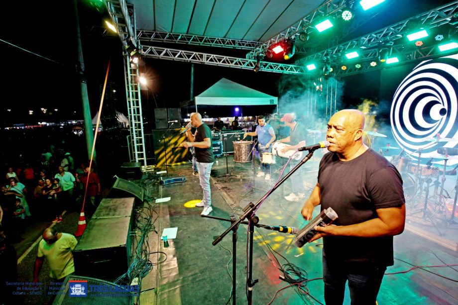 FESTA DO FOLCORE – 2ª noite leva 30 mil pessoas para a NOB e é marcada por elogios à organização e parque de diversões