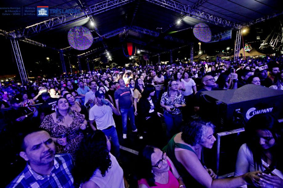 FESTA DO FOLCORE – 2ª noite leva 30 mil pessoas para a NOB e é marcada por elogios à organização e parque de diversões