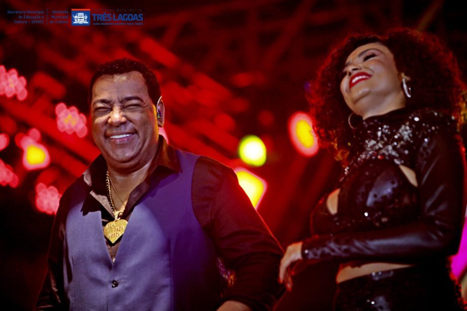 FESTA DO FOLCORE – 2ª noite leva 30 mil pessoas para a NOB e é marcada por elogios à organização e parque de diversões