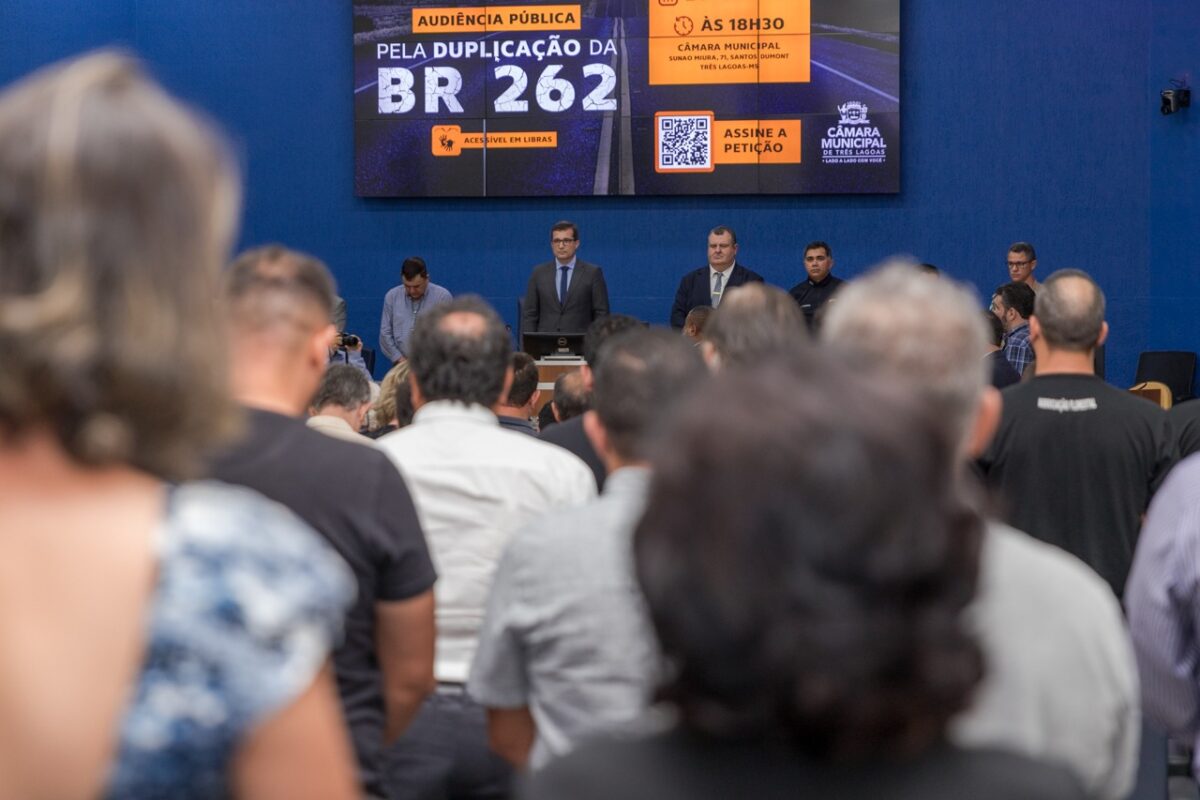 Políticos e representantes de diversos segmentos se mobilizam e discutem a duplicação da BR-262 Políticos e representantes de diversos segmentos se mobilizam e discutem a duplicação da BR-262
