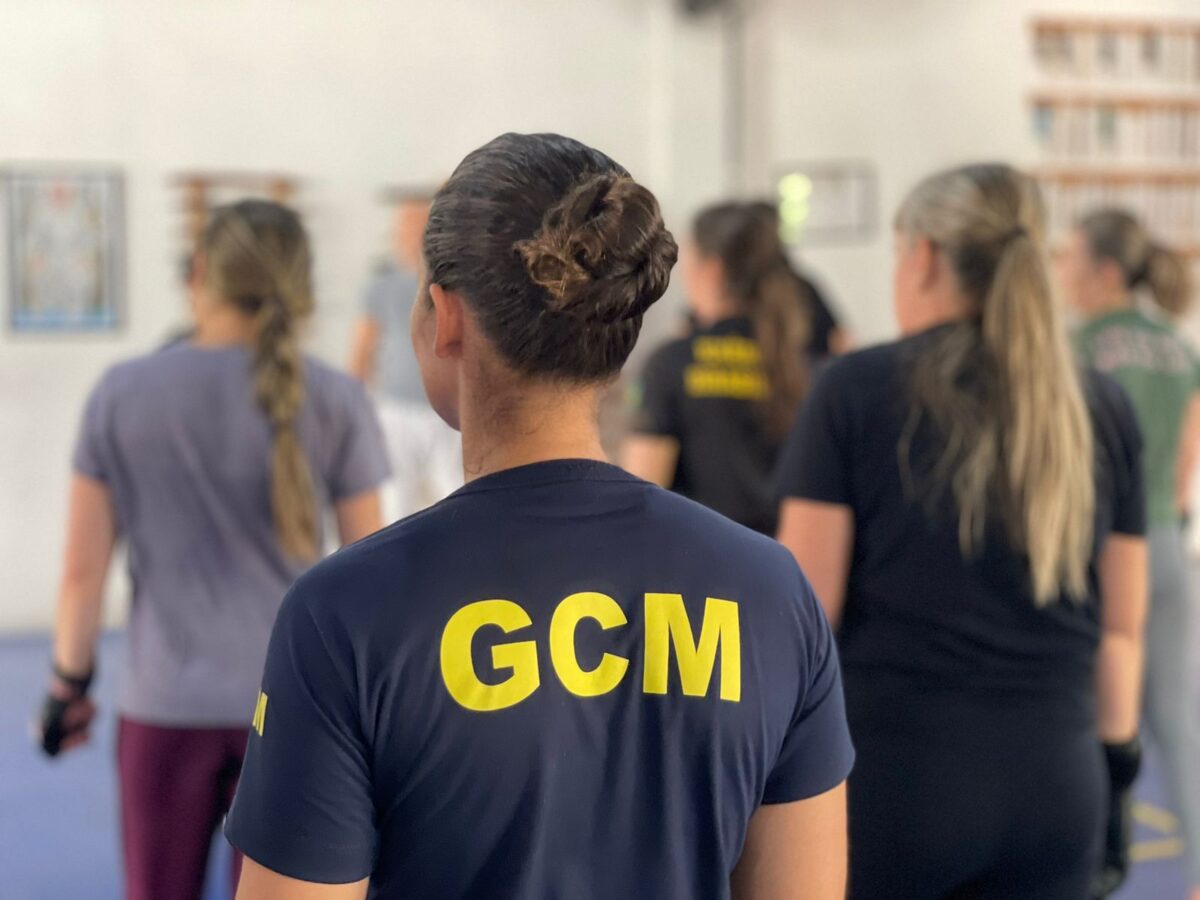 Polícia Federal realiza treinamento de Autodefesa para Mulheres da Segurança Pública Polícia Federal realiza treinamento de Autodefesa para Mulheres da Segurança Pública