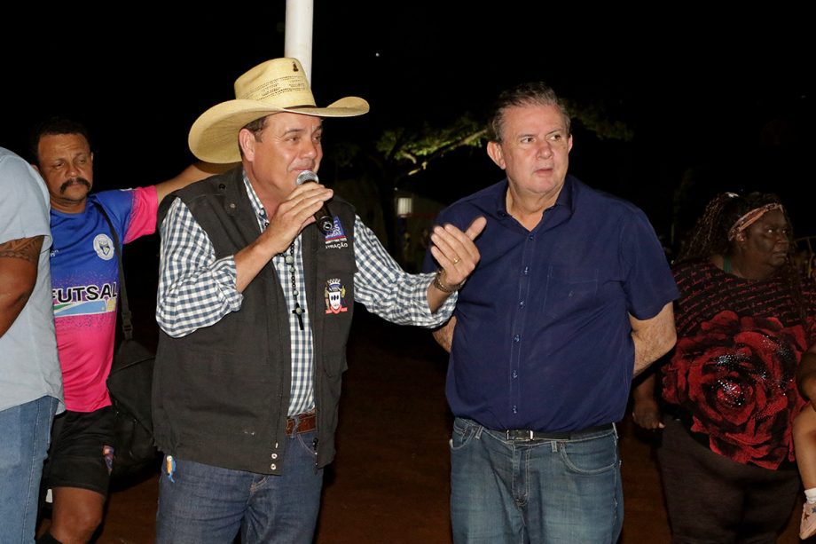 Prefeito Angelo Guerreiro inaugura a 1ª Arena MS Bom de Bola de Três Lagoas no bairro Vila Piloto Prefeito Angelo Guerreiro inaugura a 1ª Arena MS Bom de Bola de Três Lagoas no bairro Vila Piloto
