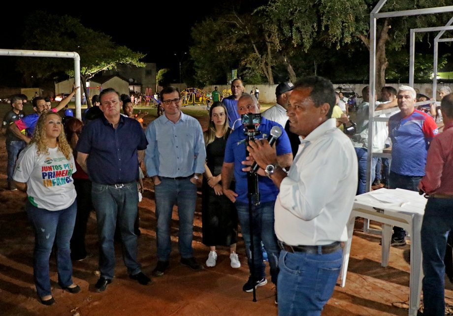 Prefeito Angelo Guerreiro inaugura a 1ª Arena MS Bom de Bola de Três Lagoas no bairro Vila Piloto Prefeito Angelo Guerreiro inaugura a 1ª Arena MS Bom de Bola de Três Lagoas no bairro Vila Piloto
