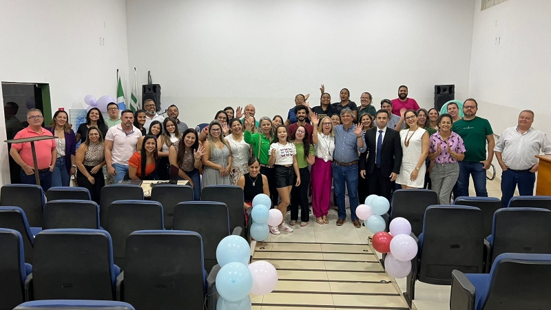 Projeto Padrinho é apresentado para comunidade brasilandense Projeto Padrinho é apresentado para comunidade brasilandense