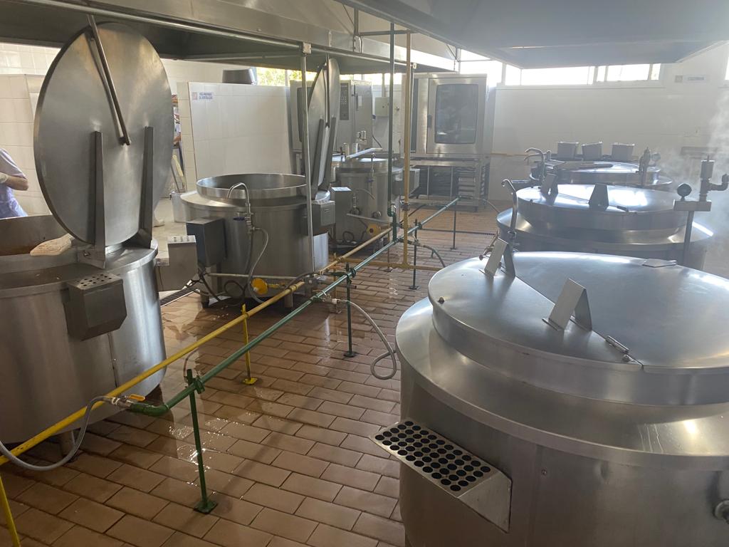 SED leva merendeiras de Ribas para conhecer cozinha piloto em Andradina