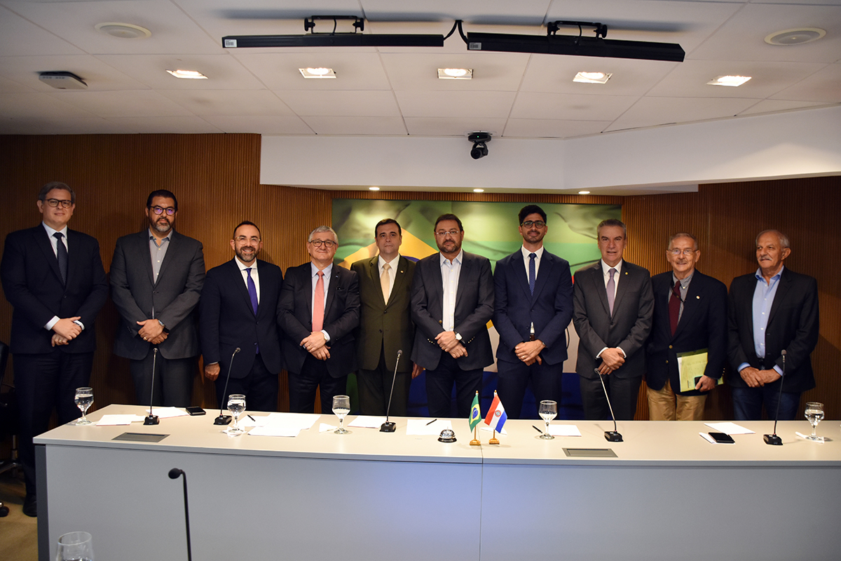 Na Fiems, ministro do Paraguai apresenta oportunidades de negócios para empresários de MS Na Fiems, ministro do Paraguai apresenta oportunidades de negócios para empresários de MS