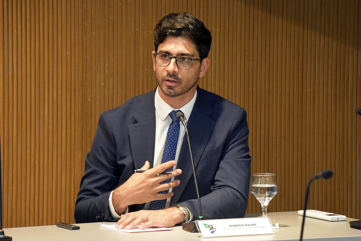 Na Fiems, ministro do Paraguai apresenta oportunidades de negócios para empresários de MS Na Fiems, ministro do Paraguai apresenta oportunidades de negócios para empresários de MS