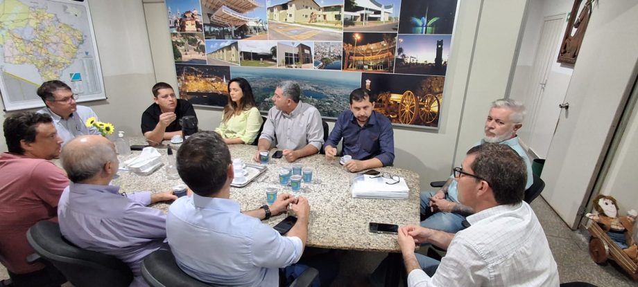 Autoridades paraguaias buscam experiências na industrialização de Três Lagoas, visita aconteceu nesta quarta-feira (23)