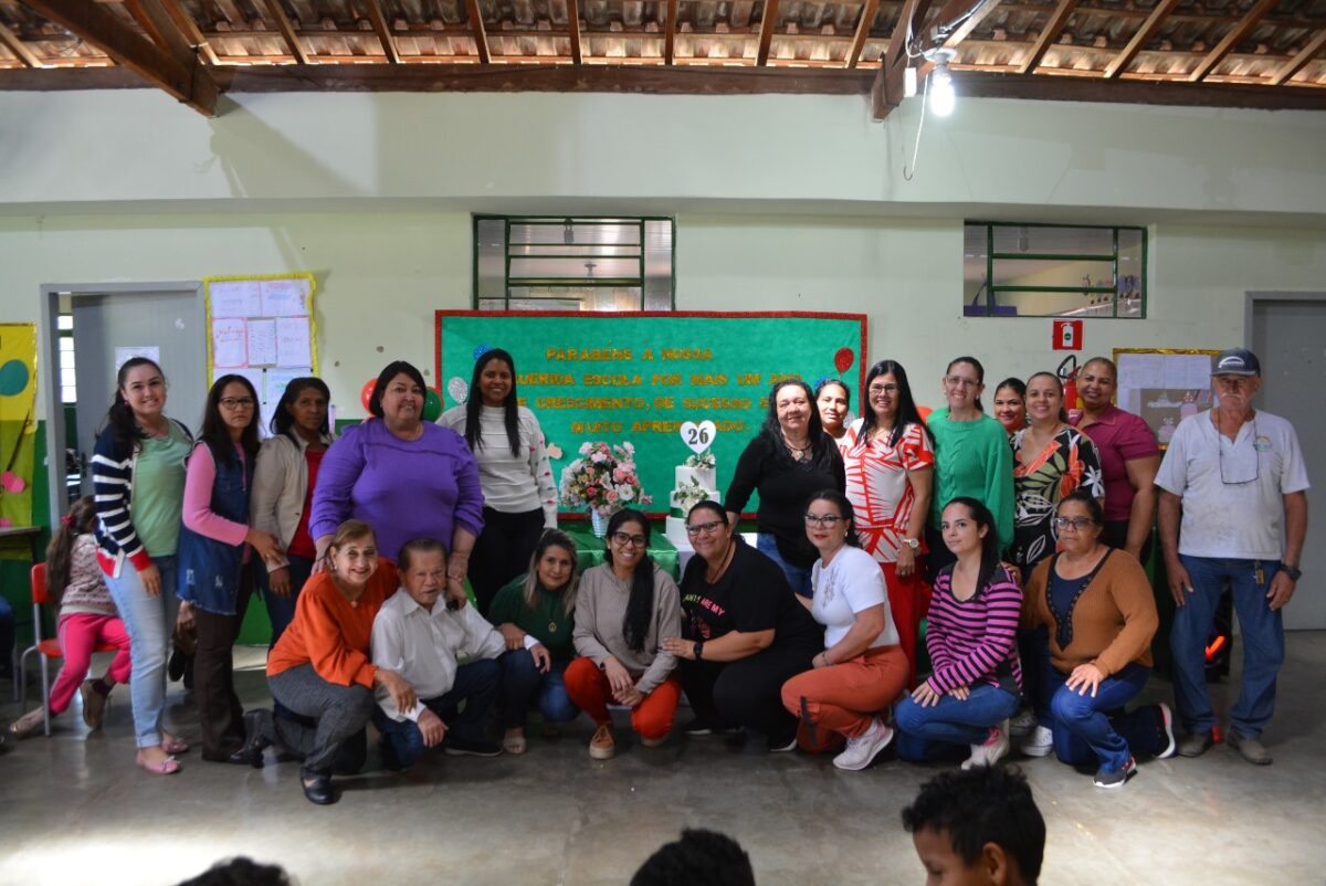 Prefeito Akira prestigia aniversário de 26 anos de fundação da Escola Municipal “Professor Pedro Domingues de Figueiredo”