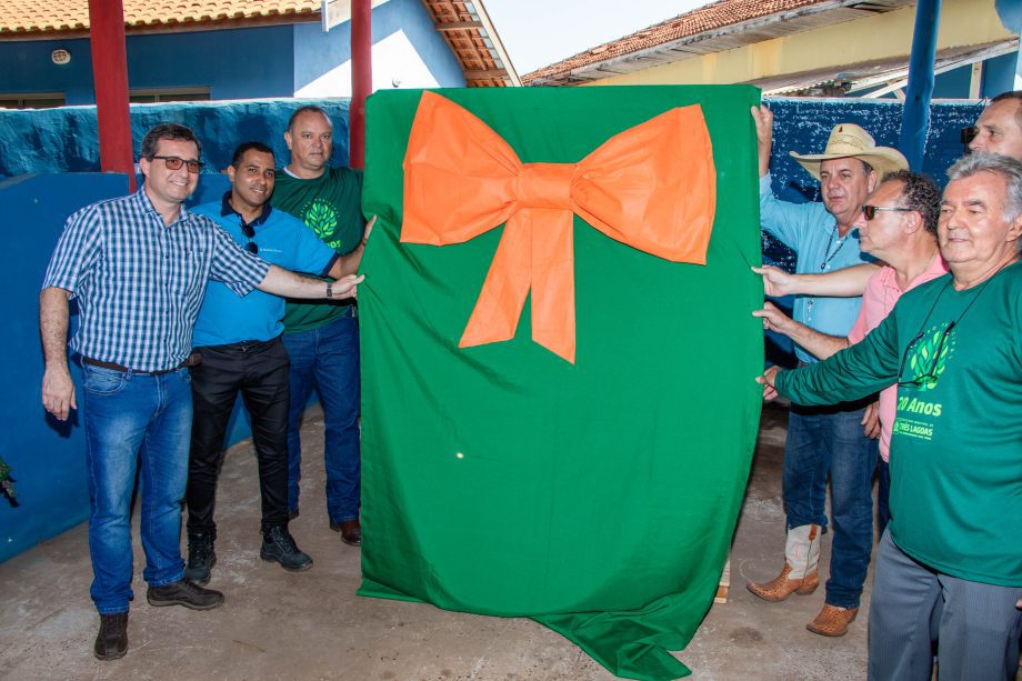 Equipe do Viveiro Municipal de Mudas realiza homenagens e comemora os 20 anos do serviço