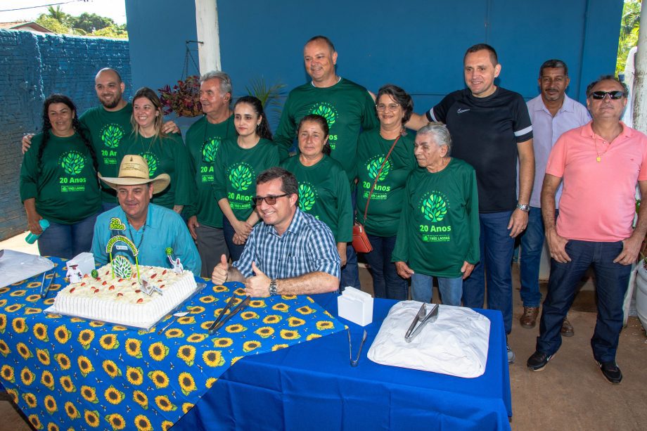 Equipe do Viveiro Municipal de Mudas realiza homenagens e comemora os 20 anos do serviço
